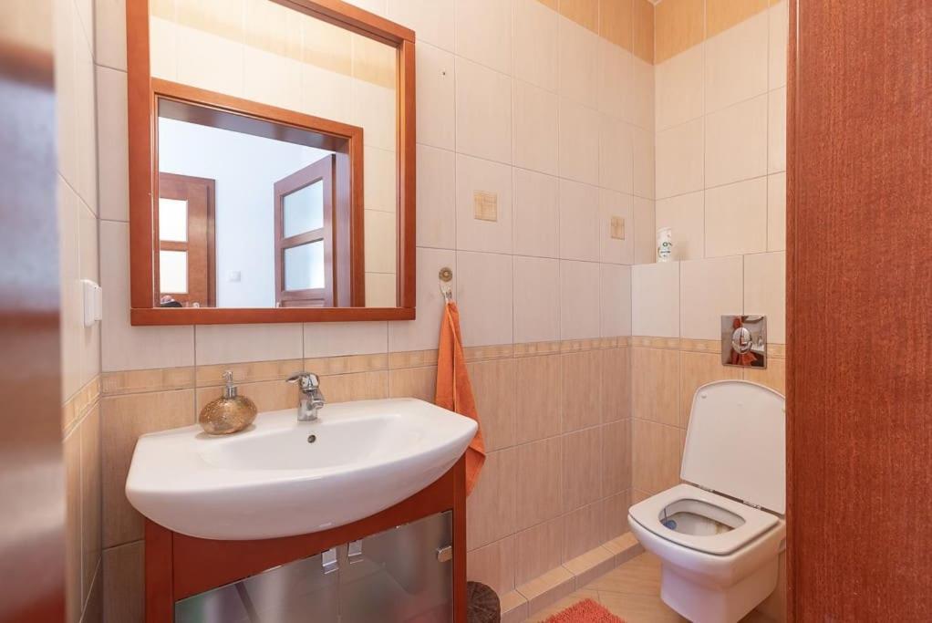 Apartment In The Heart Of Gdańsk Exterior foto